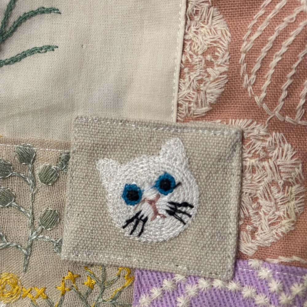 Handmade patch tote - Picture 3 of 7